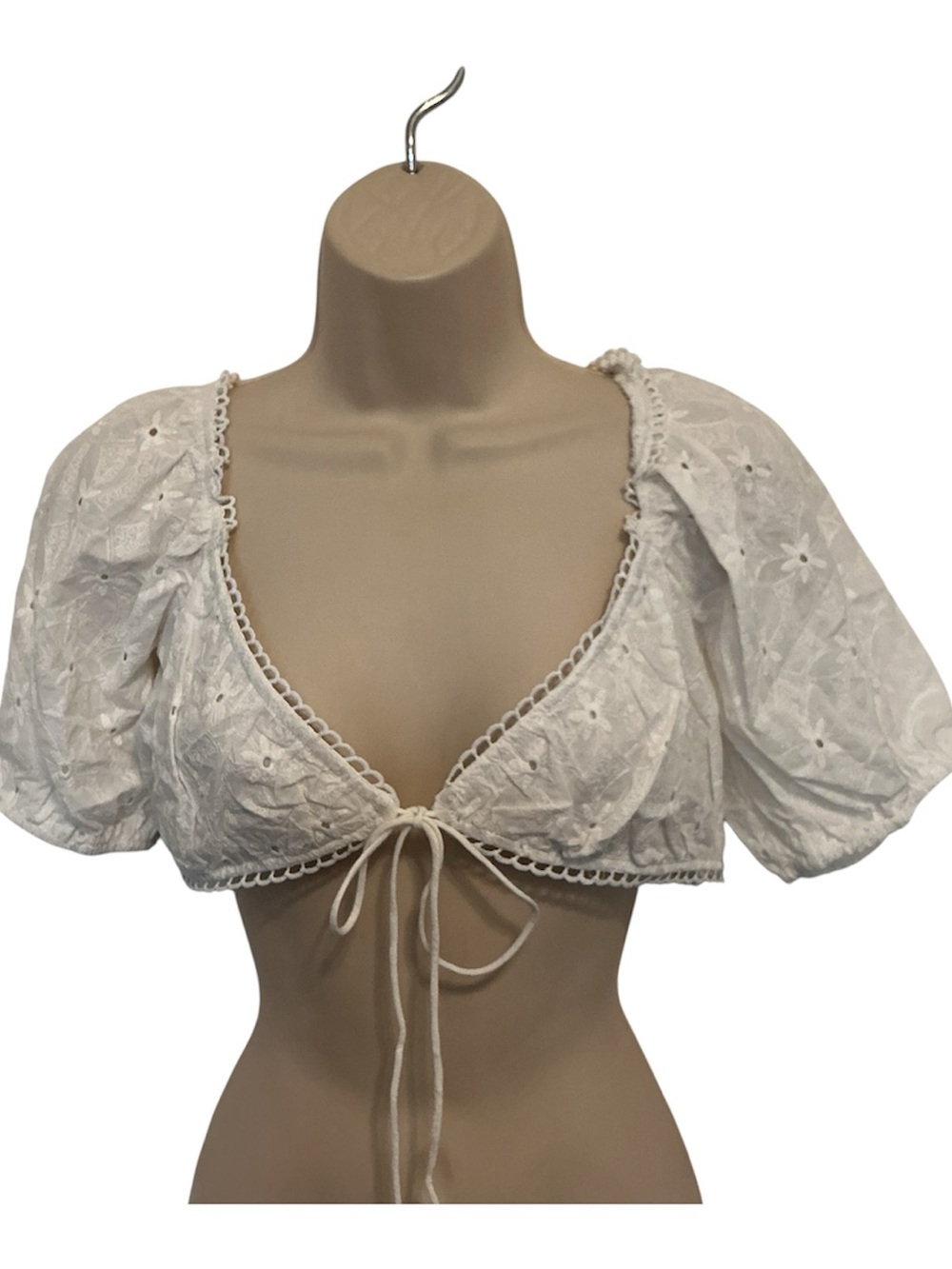 NWT Beige Botany White Tie Front Crop Top Eyelet Embroidery Puff Sleeves Size L